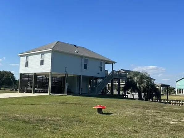114 Edith Dr, Bay Saint Louis, MS 39520