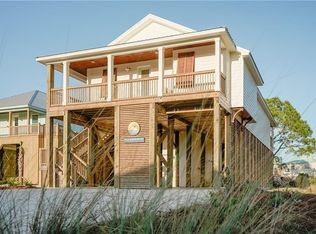 206 Arias Ct, Dauphin Island, AL 36528