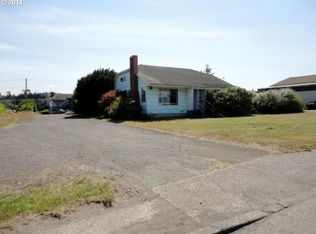 2293 Broadway Ave, North Bend, OR 97459