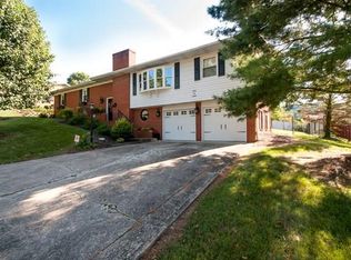 3220 Indian Dr, Portsmouth, OH 45662