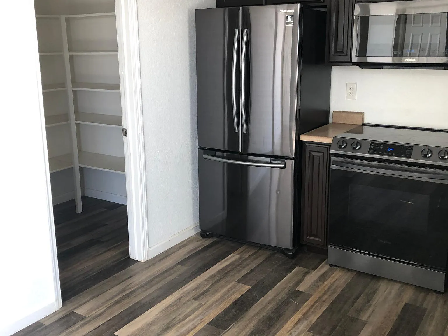 4 bed, 3.5 bath, 1920 sqft, $1,995 — Photo 4