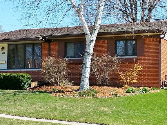 3rd image of 195 Woodingham Ct
