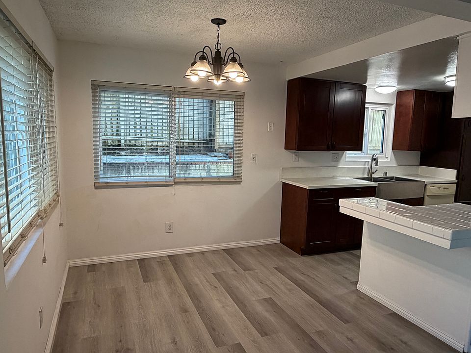 1st image of 1106 Opal St #B