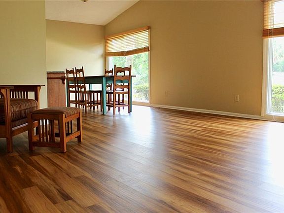 5th image of 2468 Lake Waumpi Dr