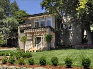 1090 Ardmore Ave, Oakland, CA 94610
