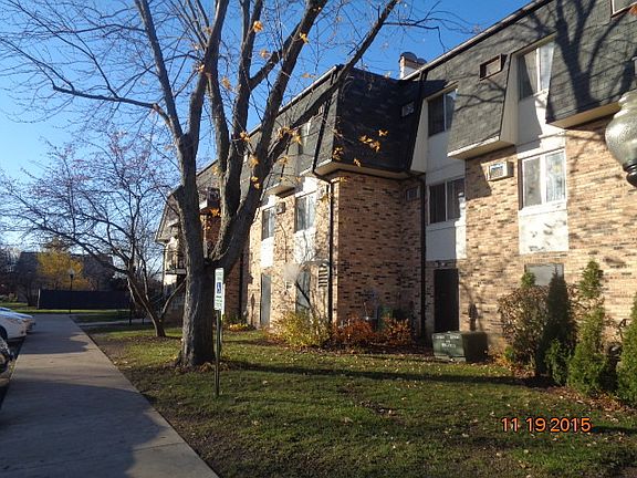 2nd image of 5 E Dundee Quarter Dr Unit 308