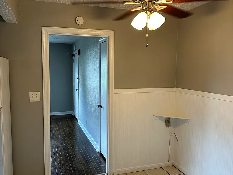 2909 Euclid Ave #2 — Photo 16