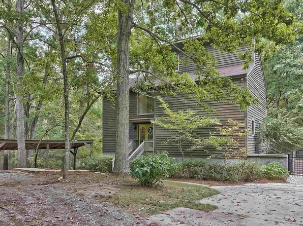104 Pebble Creek Rd, Chapin, SC 29036