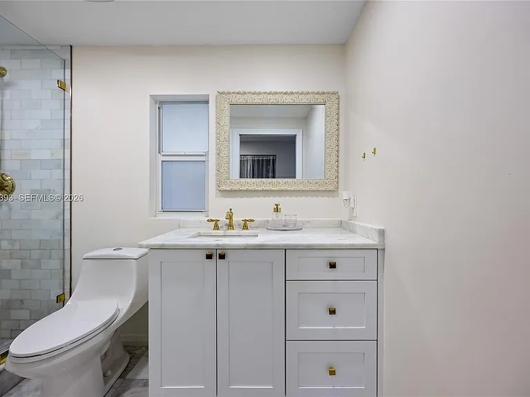 1523 Monroe St — Photo 22