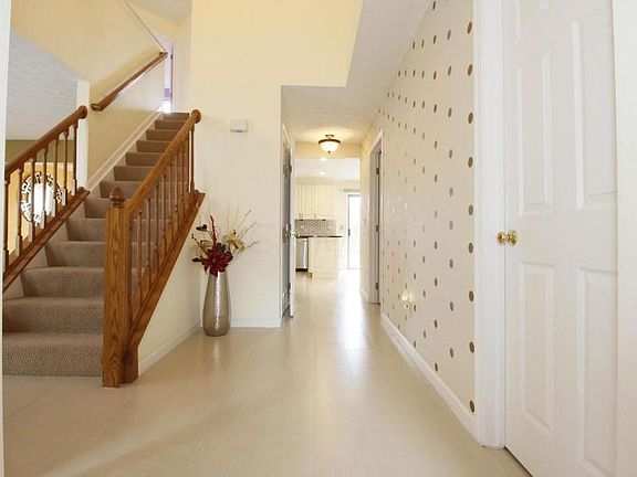 4th image of 5778 Middleby Dr