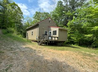 6830 Hebron Rd, Saint Marys, WV 26170