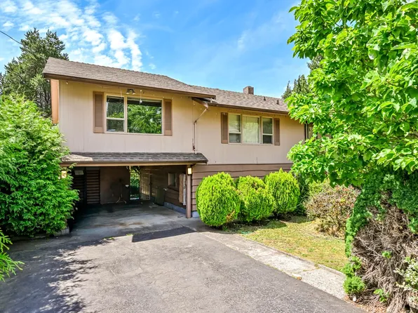 10207 127th St, Surrey, BC V3V 5J8