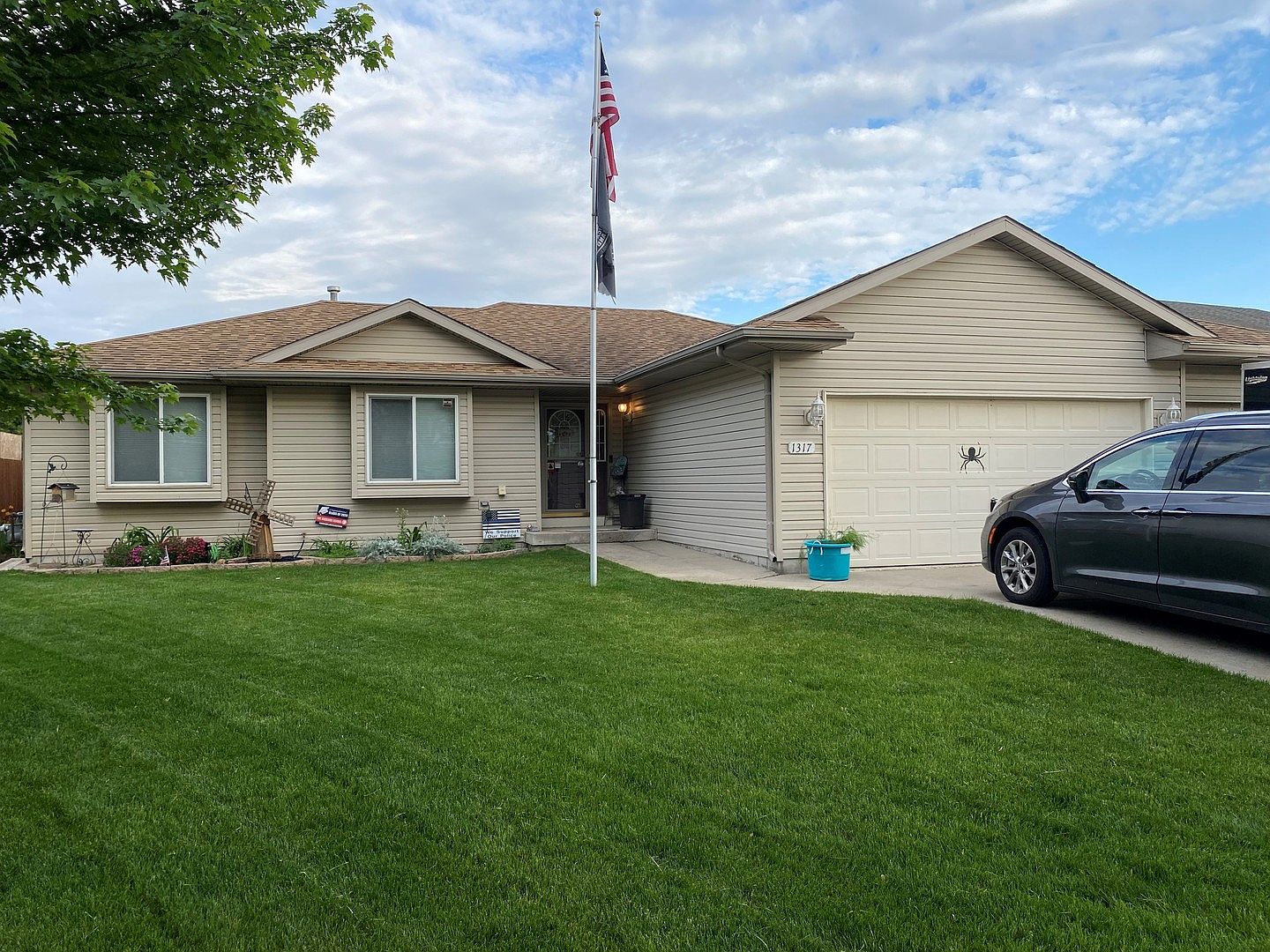 1317 Gilray Dr, Joliet, IL 60431 | Zillow