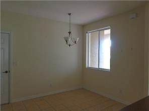 5th image of 9813 Roundstone Cir