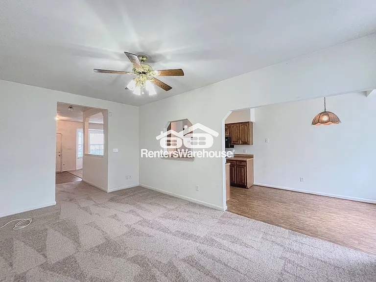 5623 Rivermill Cir — Photo 14