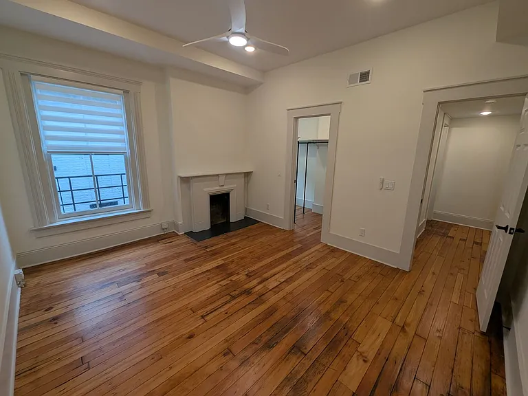 521 Garrard St #4 — Photo 10