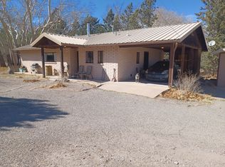 391 Animas Creek Rd, Caballo, NM 87931
