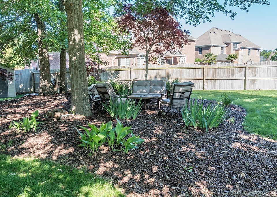 2nd image of 1312 Kingsbury Ct
