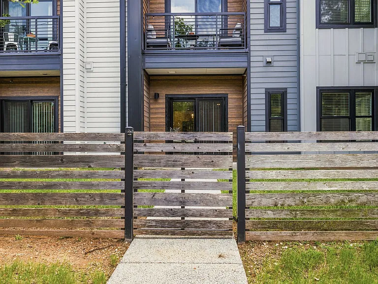 3101 Govalle Ave #101 — Photo 30
