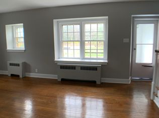 525 W Butler Pike APT 9, Ambler, PA 19002