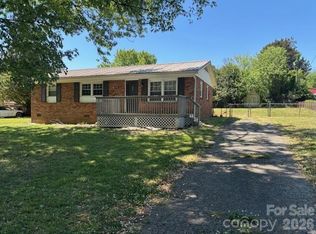 4411 Ginger Dr, Gastonia, NC 28056