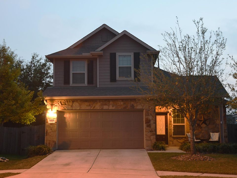 1st image of 20615 Orange Poppy Dr