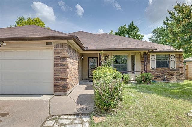 1st image of 927 Robinwood Dr