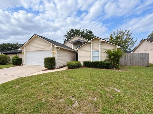 204 S Somerset Ct, Sanford, FL 32773