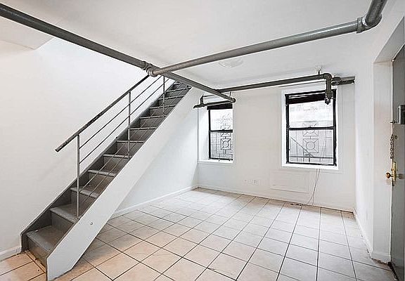 4th image of 169 E 115th St APT 1A