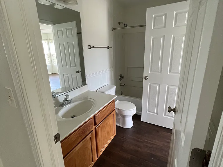 2914 Boone Ct — Photo 4