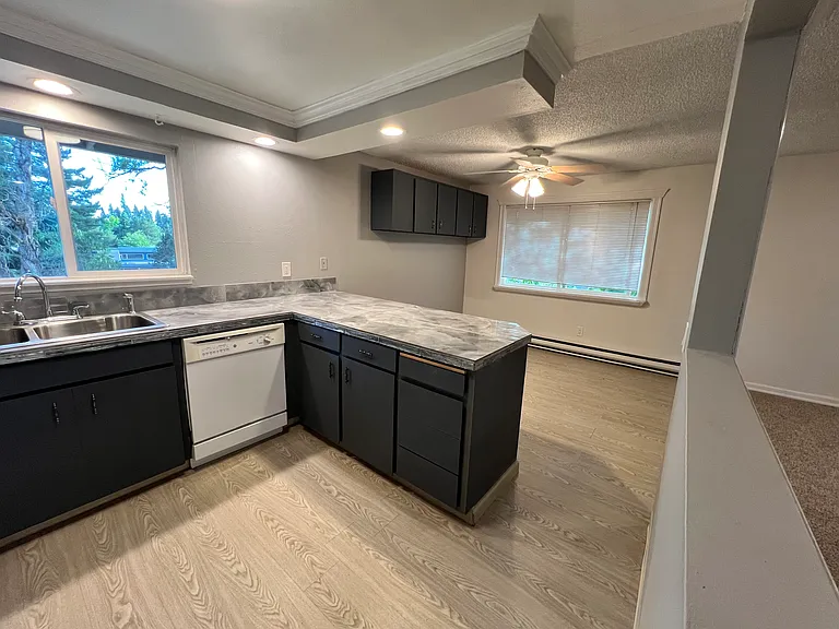 17030 Merlo Rd #2BR — Photo 6