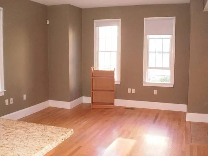 5 Lamont Ave — Photo 3