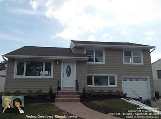 3542 Northview Ave, Wantagh, NY 11793
