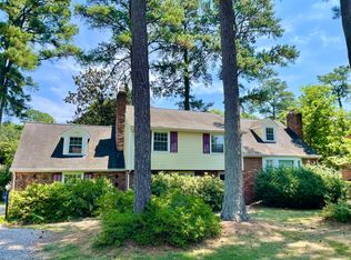 2531 Brookwood Rd, North Chesterfield, VA 23235