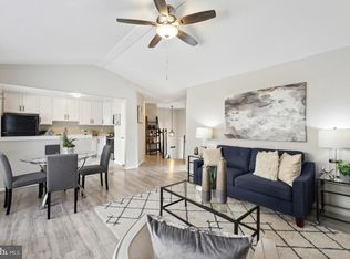 3004 Robin Ridge Ct, Fairfax, VA 22031