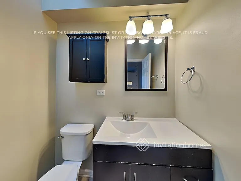 5900 S Brainard Ave — Photo 9