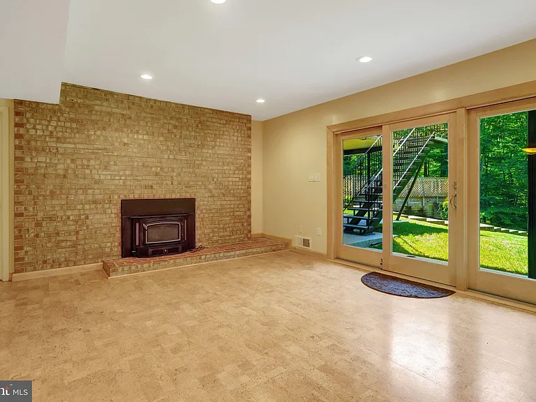 6030 Berwynd Rd — Photo 40