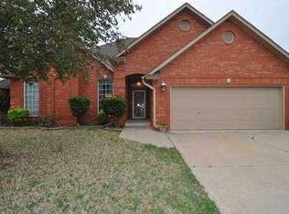 2308 Sandpiper Ct, Oklahoma City, OK 73170