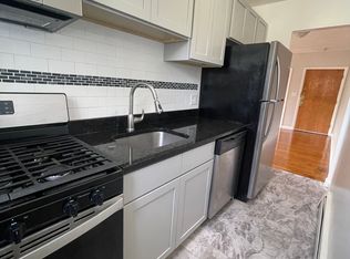 8 Carol Cir #205, West Roxbury, MA 02132