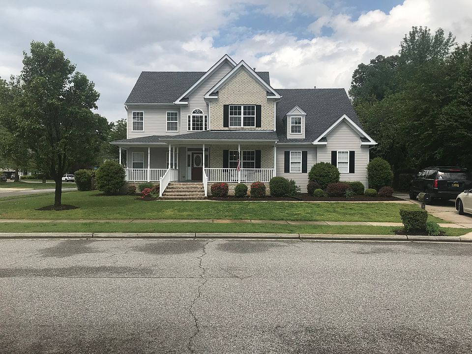 1st image of 1114 Lauderdale Dr