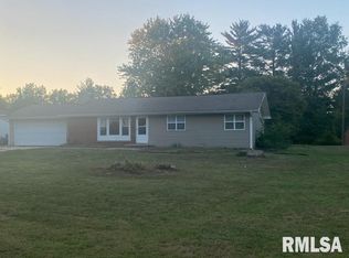 16 Turner Dr, Mount Vernon, IL
