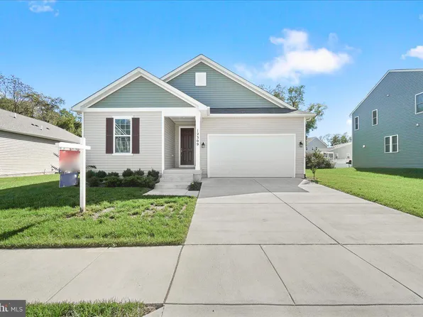 12309 Gemstone Dr, Hagerstown, MD 21740