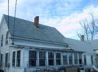 11 Holman St, Hillsboro, NH 03244