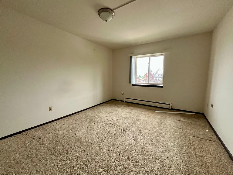 10448 W Montana Ave — Photo 19
