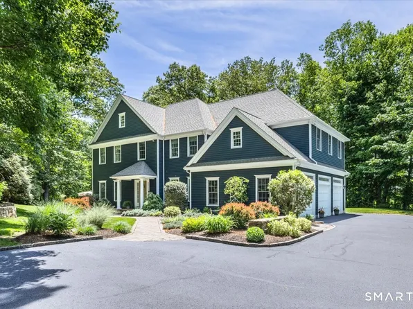 7 Pinnacle Drive, Newtown, CT 06470