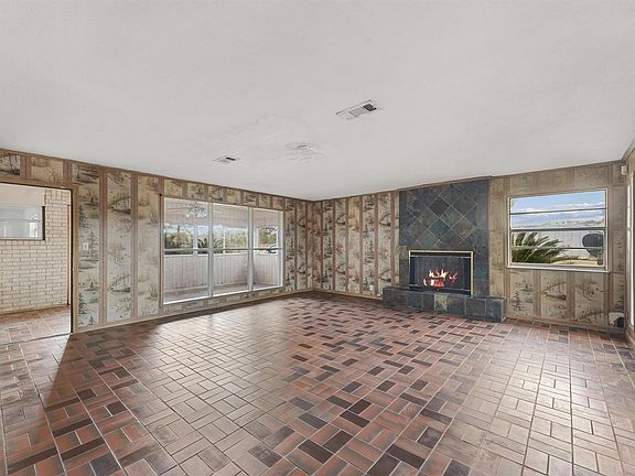 5th image of 850 County Road 2145