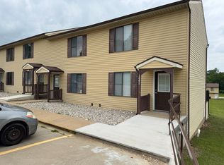 200 Vickie Lynn Ln #D, Saint Robert, MO 65584