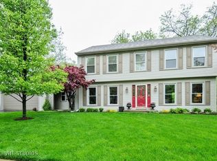 927 Mill Race Ln, Naperville, IL 60565