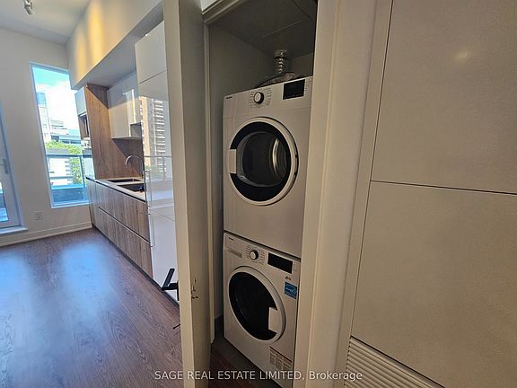 5th image of 319 Jarvis St #503
