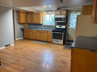 3 Pocket Rd #1, Beacon, NY 12508